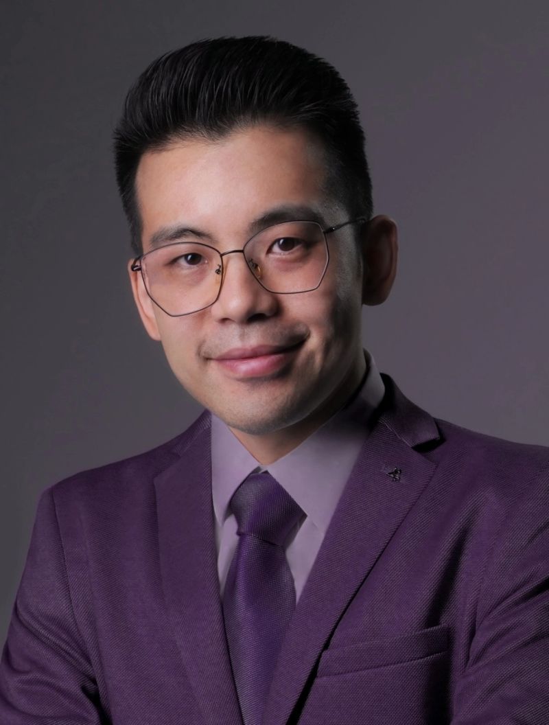 Dr Alex Hor Chin Kok
